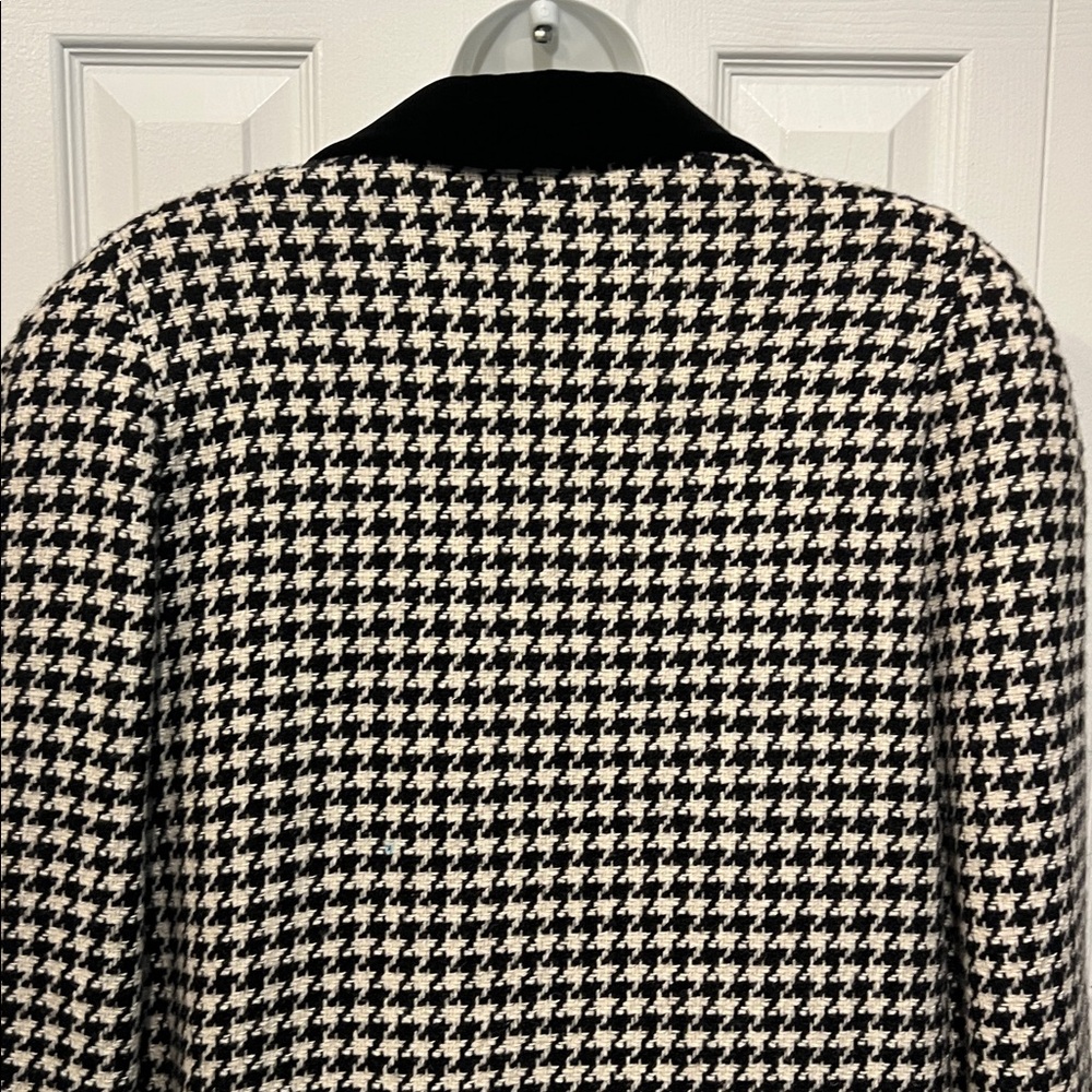 The Limited Wool Black/White Houndstooth Double Breasted Lined Coat Size 10 - Picture 8 of 13